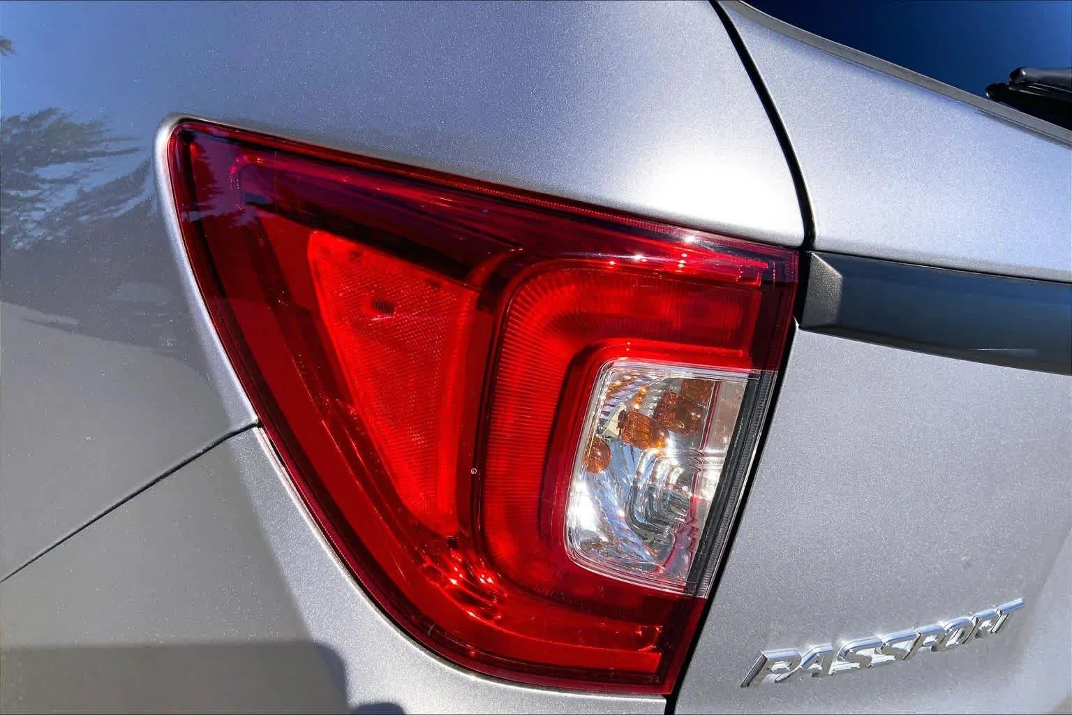Certified Used 2019 Lunar Silver Metallic Honda EX-L image 55