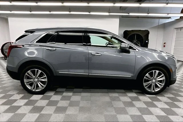 Used 2022 Satin Steel Metallic Cadillac Premium Luxury image 15