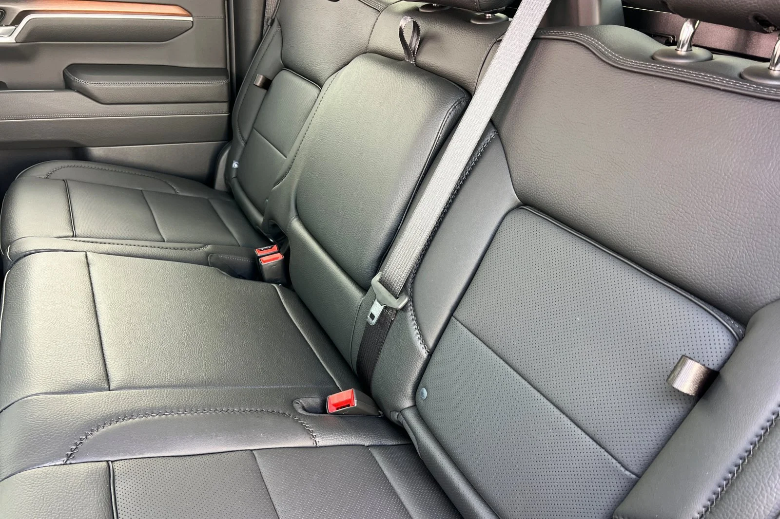 2026 GMC Sierra 1500 Denali - Photo 11