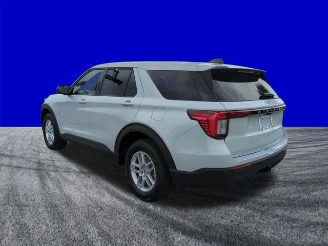 New 2026 Space White Metallic Ford Active 100A image 6