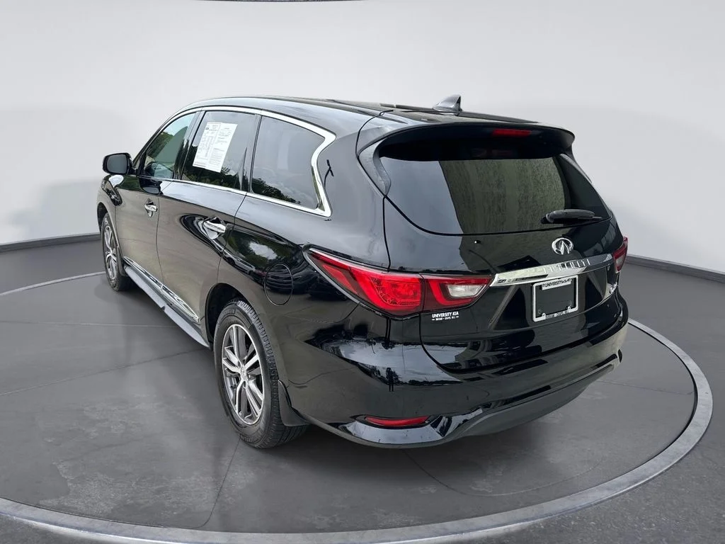 Used 2019 Black INFINITI PURE image 5