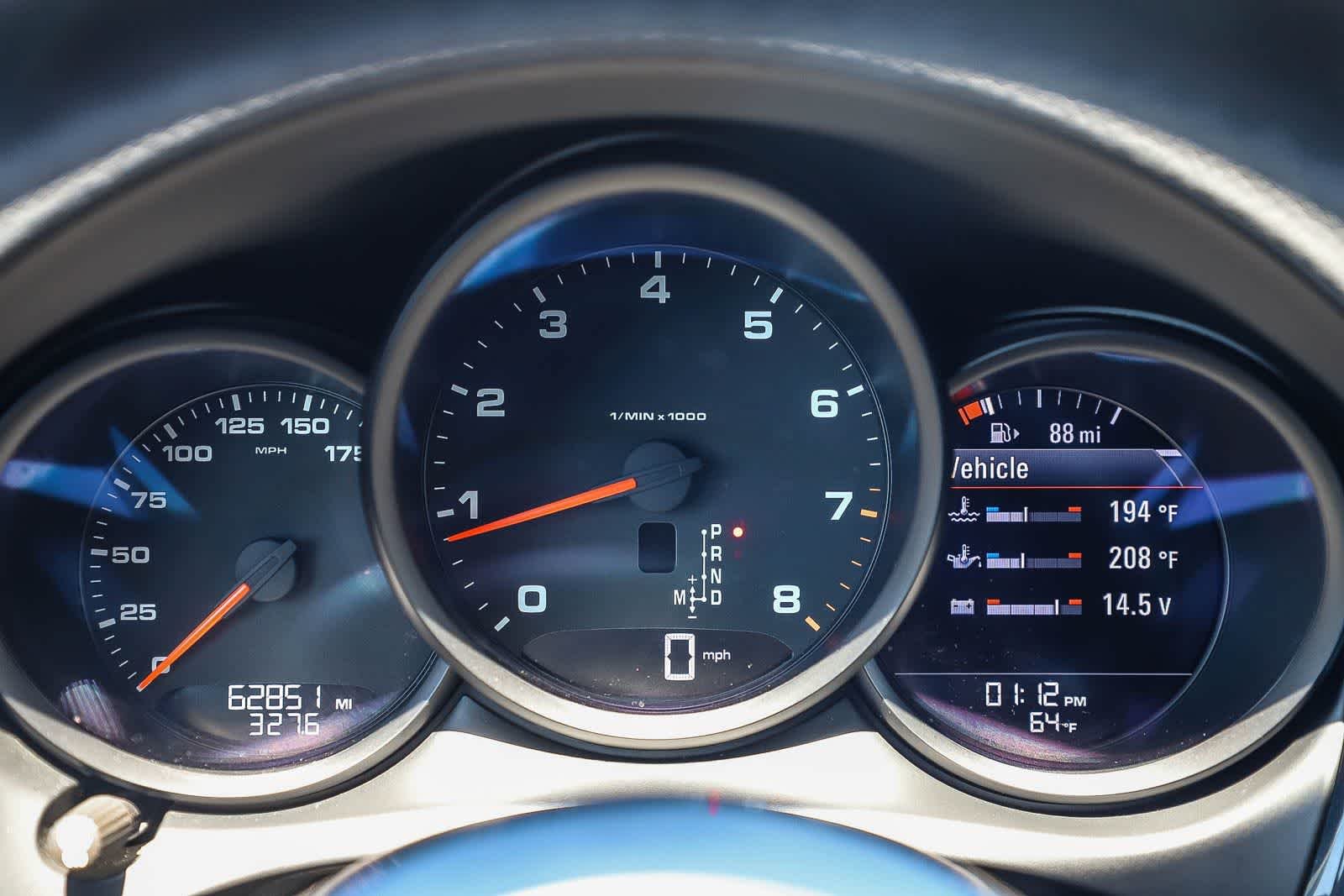 Used 2020 Silver Porsche  image 28
