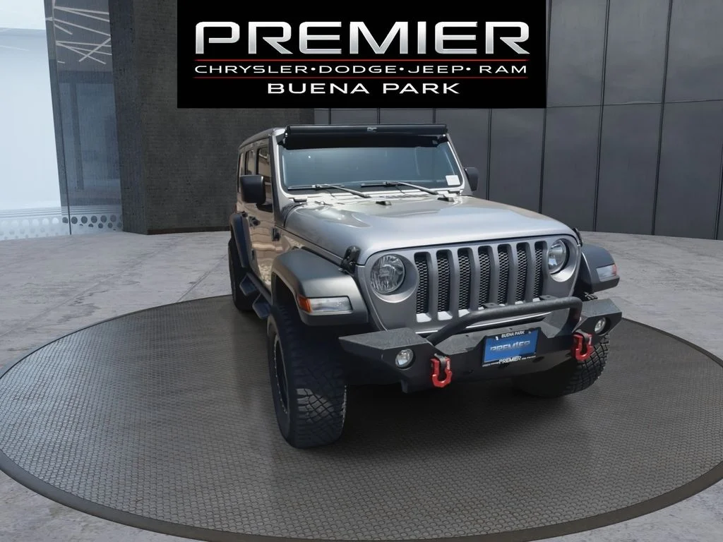 Certified Used 2019 Silver Jeep Unlimited Sport S image 3