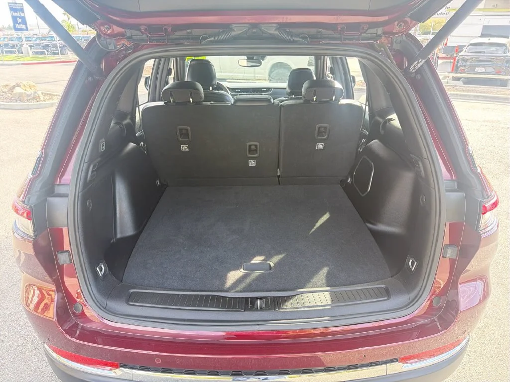 Certified Used 2024 Red Jeep 4xe image 22
