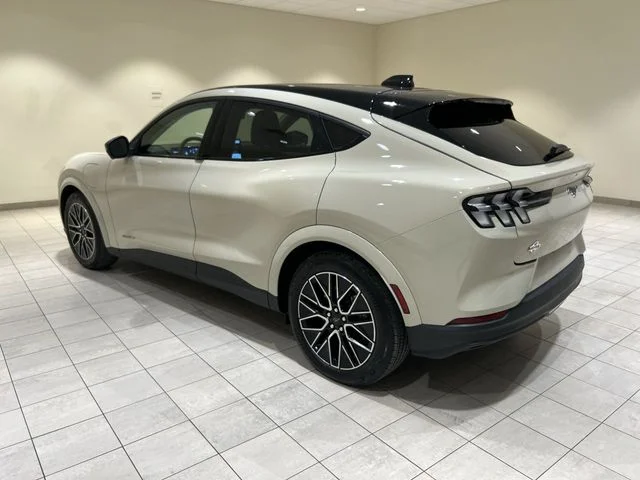 Certified Used 2025 Desert Sand Ford Premium image 3