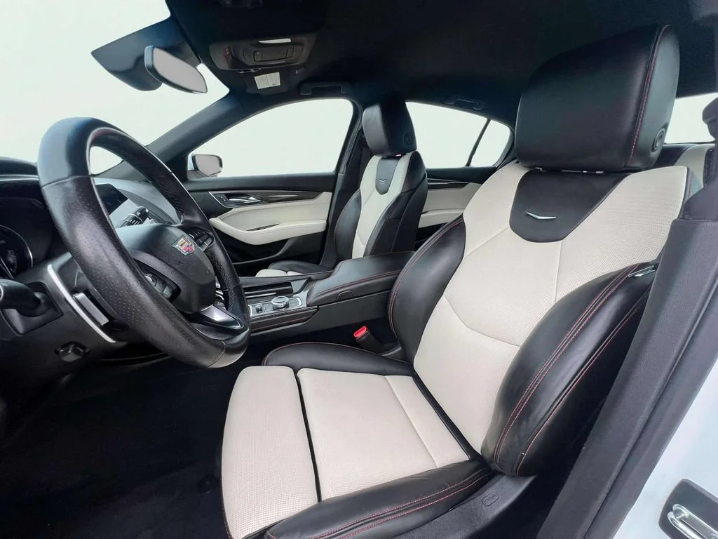 2022 Cadillac CT5 Sport - Photo 17
