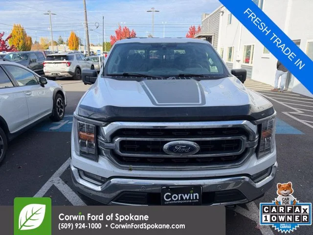Used 2022 Oxford White Ford XLT image 1