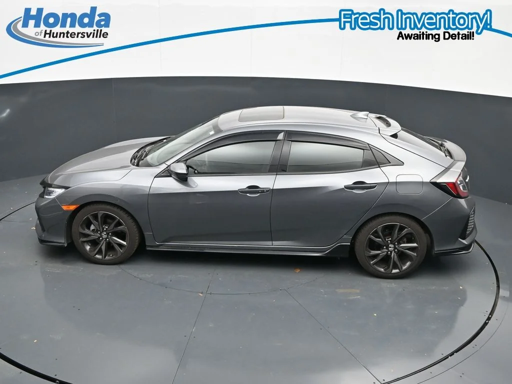 Used 2018 Modern Steel Metallic Honda Sport Touring image 16