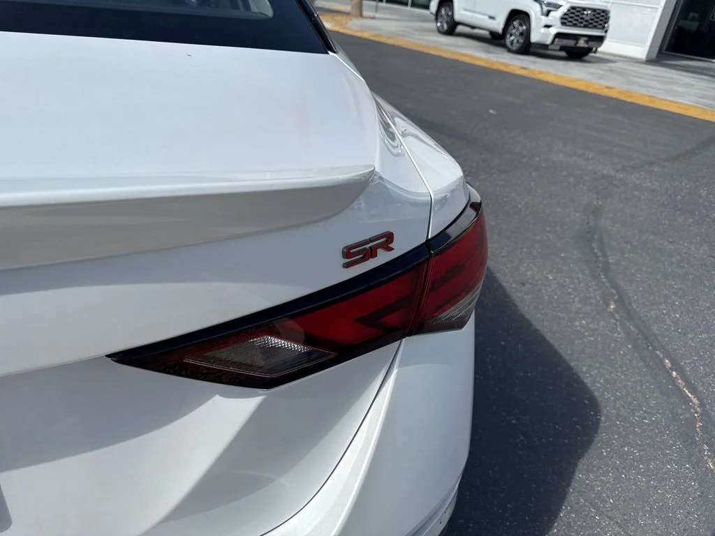 2025 Nissan Sentra SR - Photo 8