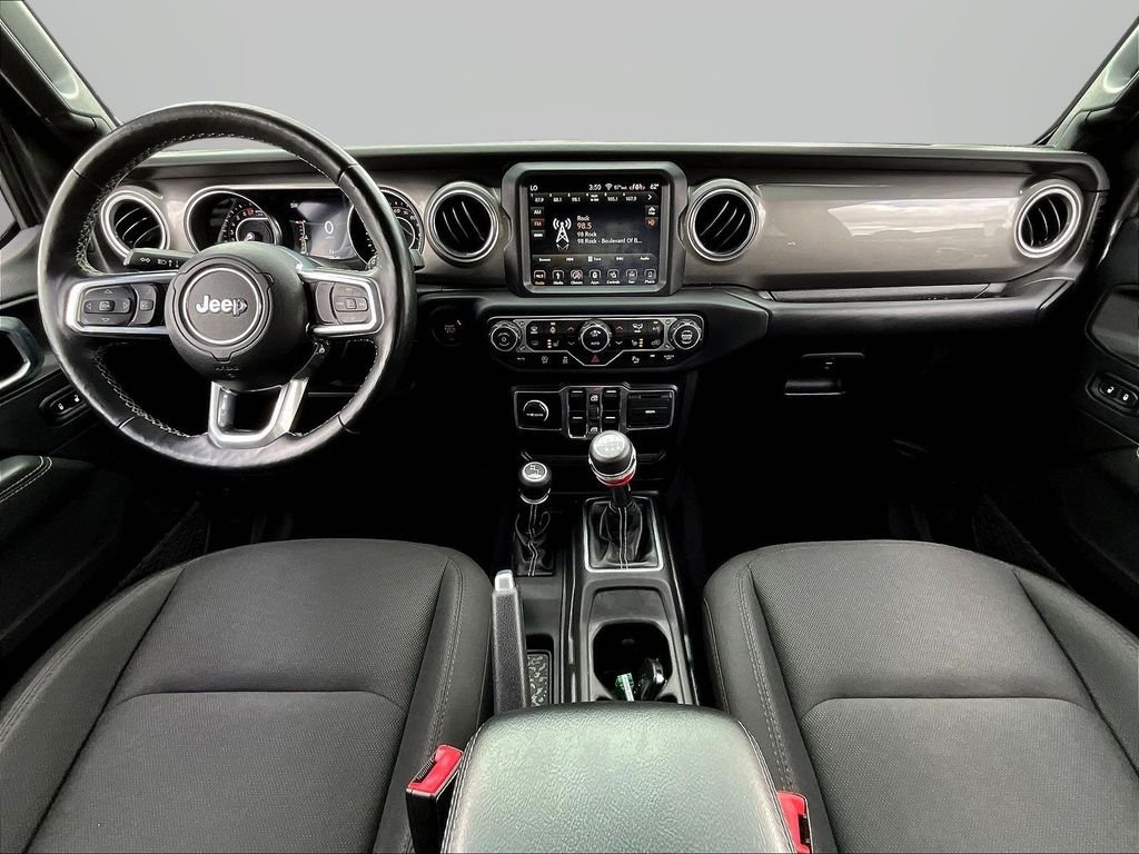 Used 2019 Gray Jeep Unlimited Sahara image 9
