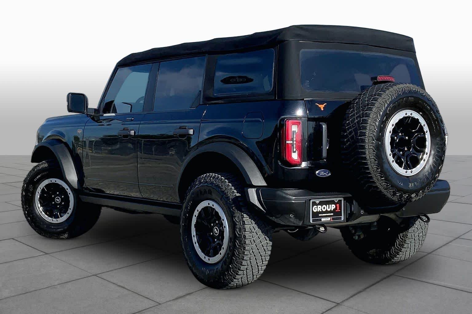Used 2022 Shadow Black Ford Badlands image 17