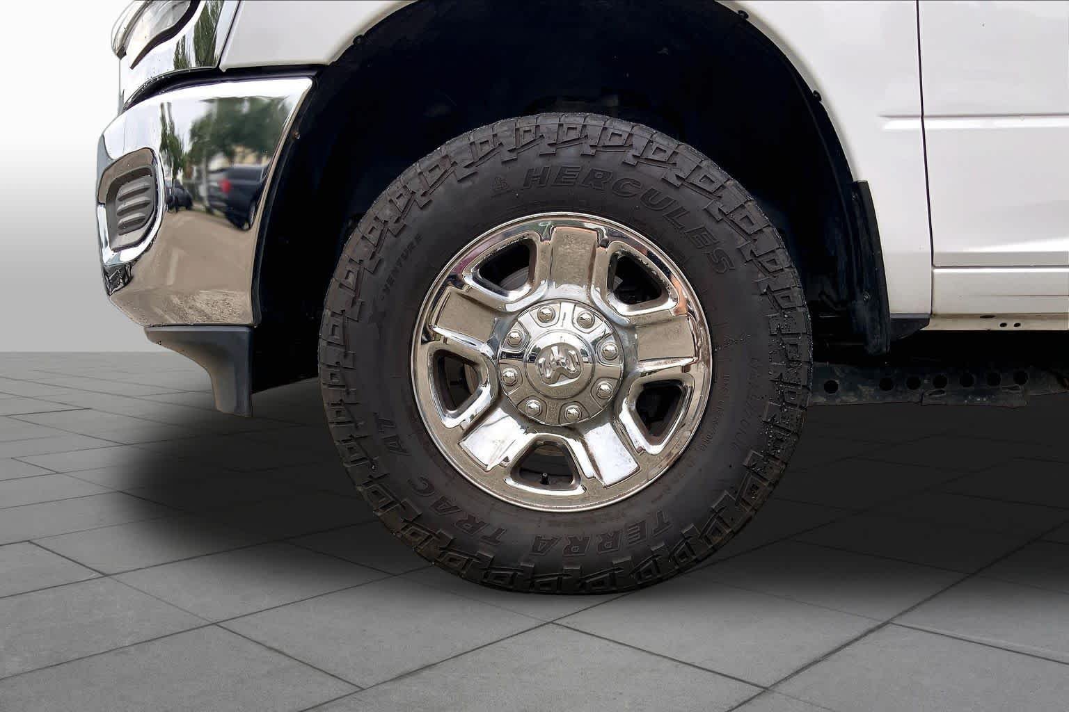 Used 2023 Bright White Clearcoat Ram Tradesman image 7
