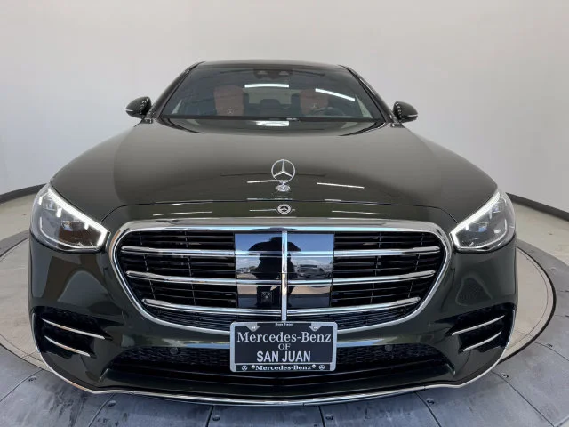 Certified Used 2026 MANUFAKTUR Olive Metallic Mercedes-Benz S 580 image 13