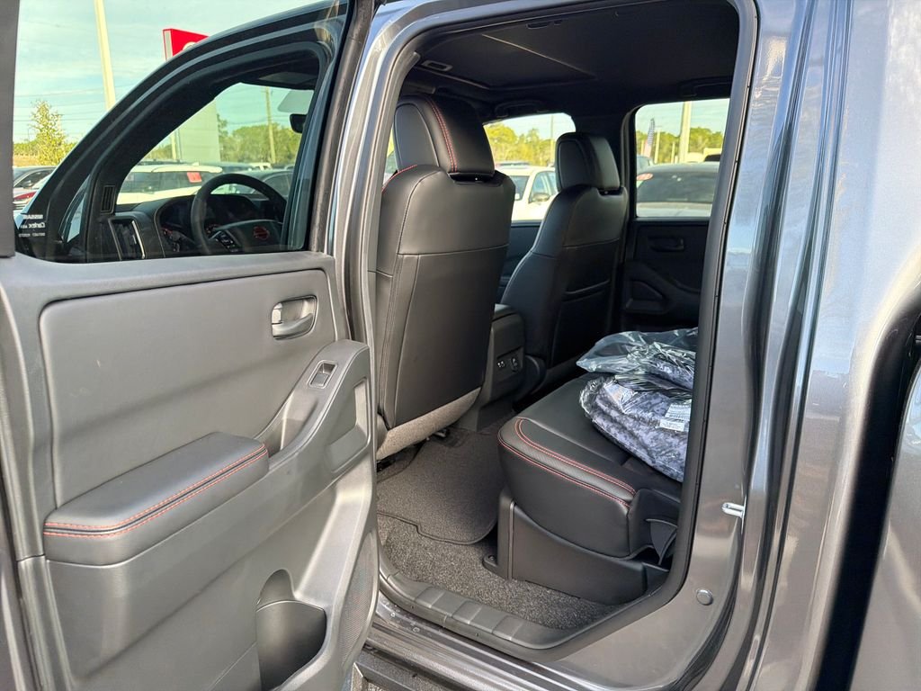 New 2026 Nissan Frontier PRO-4X 4D Crew Cab