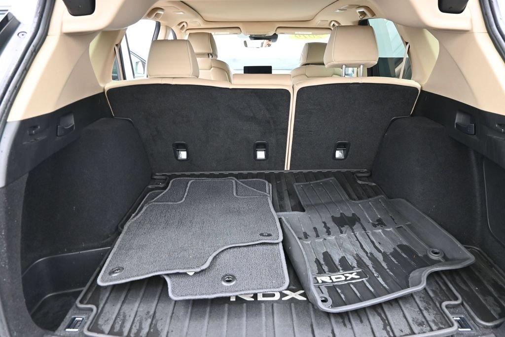 Used 2019 White Acura Advance Package image 32