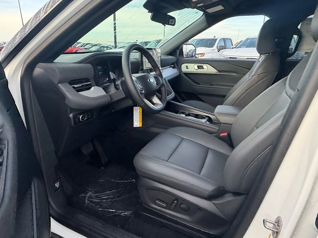 New 2027 White Ford Active image 11