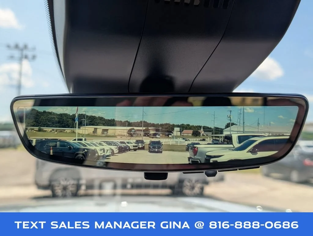 New 2026 Sterling Metallic GMC AT4 image 32