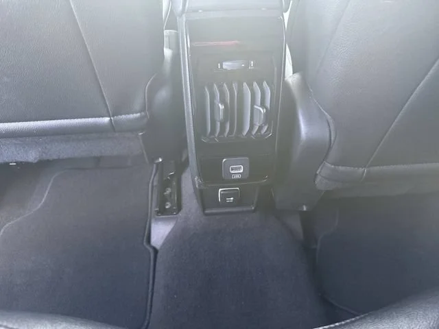 Used 2024 Gray Jeep Limited image 22