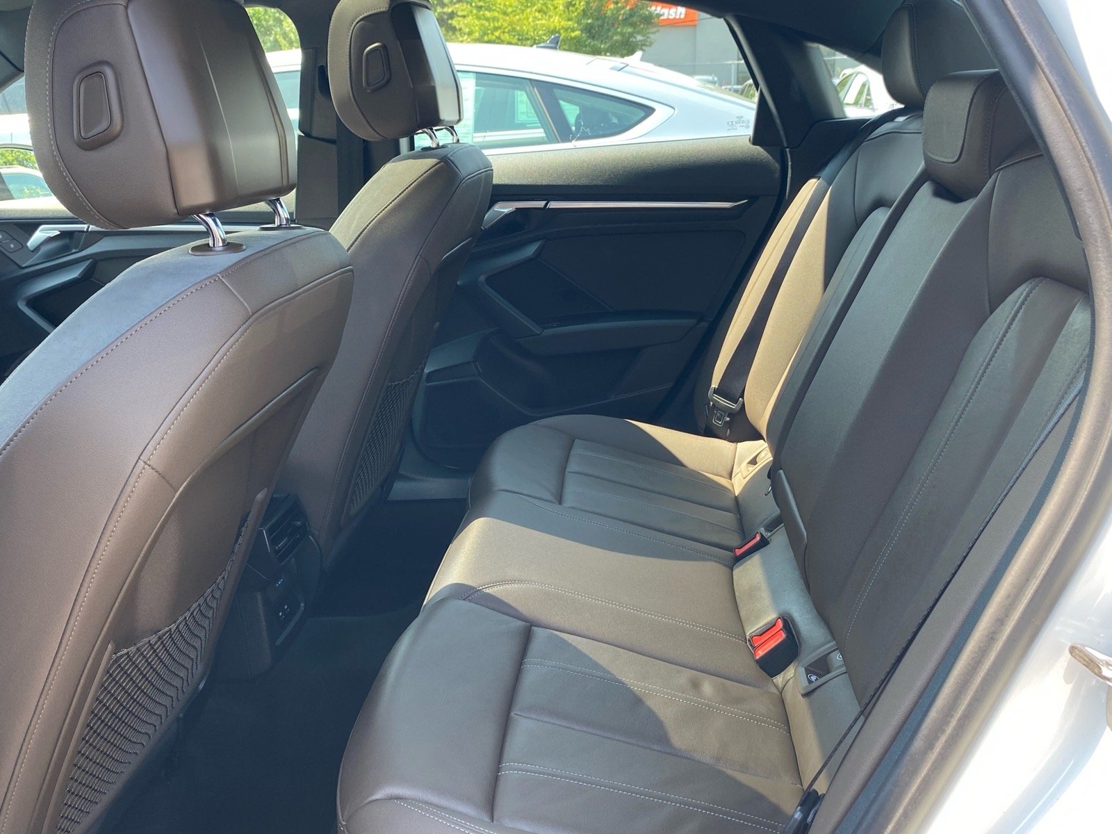 Used 2022 White Audi 40 Premium image 17