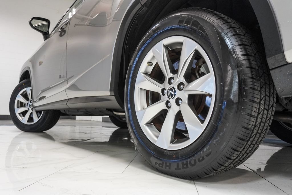 Used 2019 Silver Lexus 350 image 36