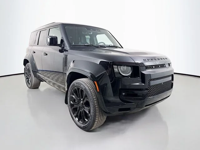 New 2026 Narvik Black Land Rover OCTA Black image 3