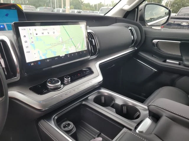 New 2027 Black Metallic Ford Platinum image 24