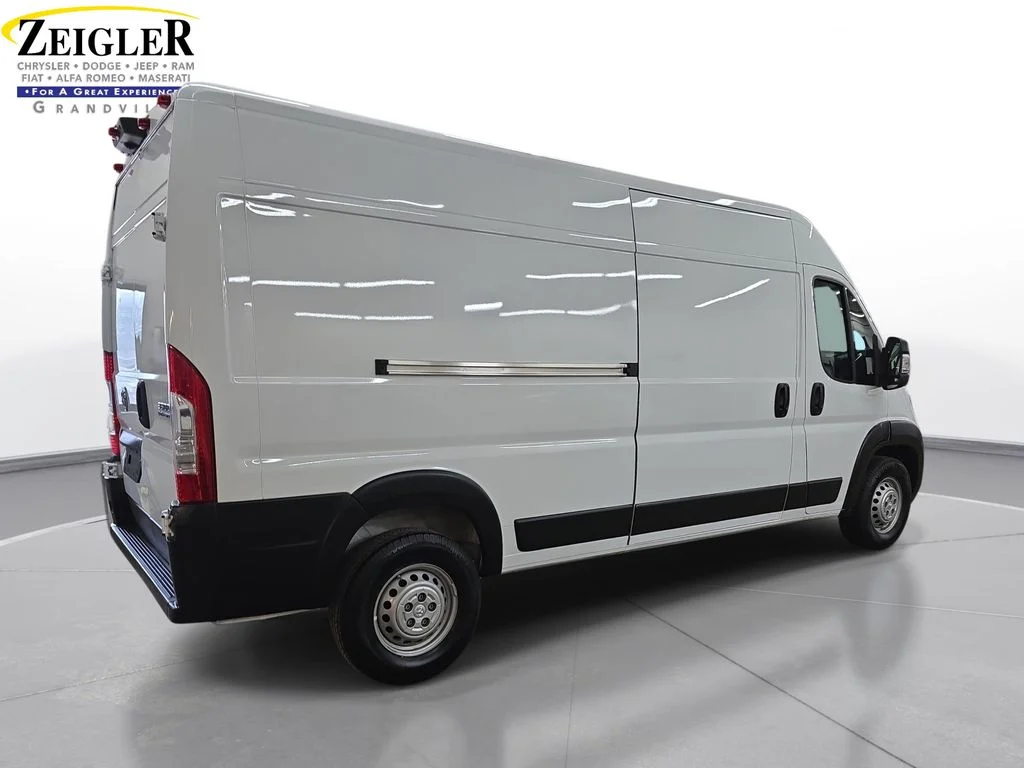 Used 2025 White Ram High Roof image 5