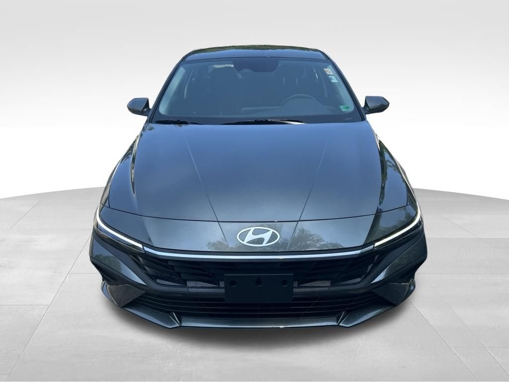 Certified Used 2026 Gray Hyundai Blue image 10