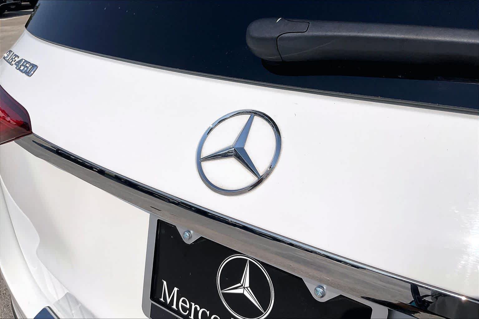 Used 2023 Polar White Mercedes-Benz GLE 450 image 30
