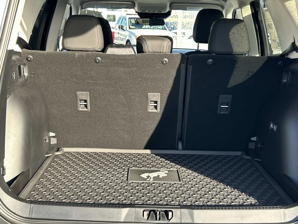 New 2026 Space White Metallic Ford Big Bend® image 16