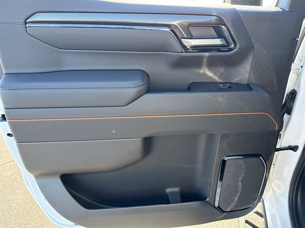 2026 GMC SIERRA - Image 31