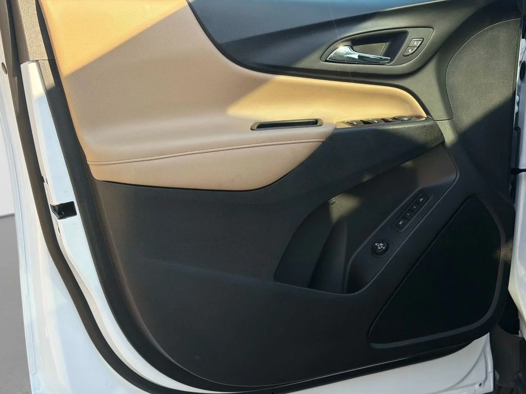 Used 2024 Beige Chevrolet Premier image 18
