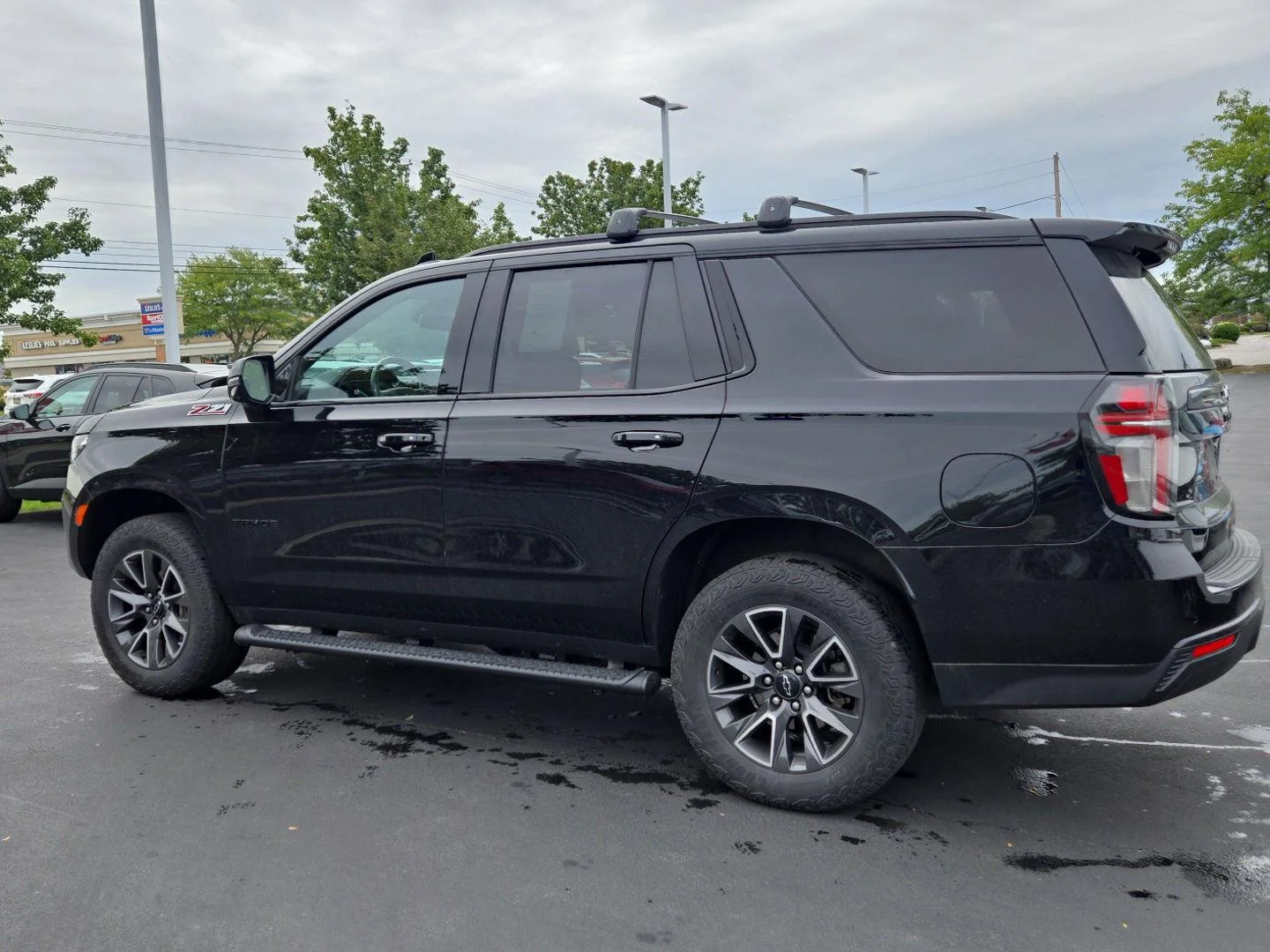 Used 2024 Black Chevrolet Z71 image 4