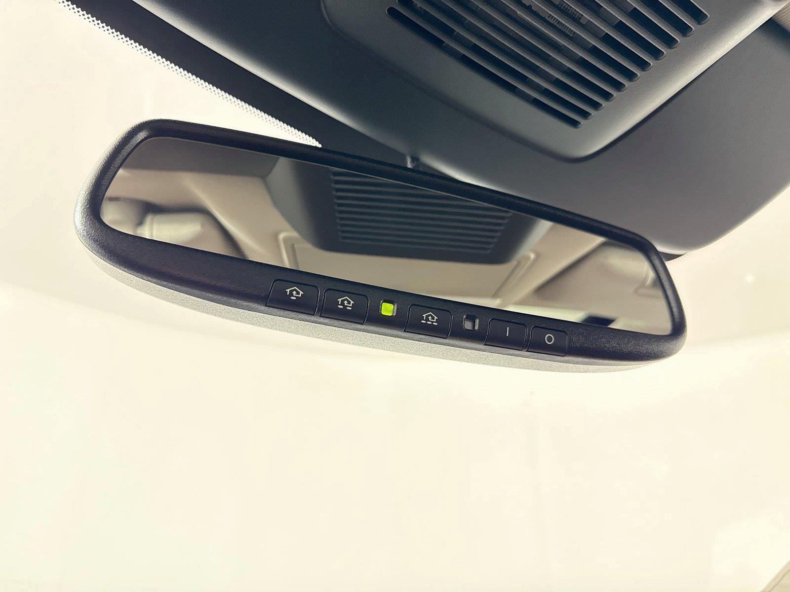 Used 2022 Gun Metallic Nissan Platinum image 23