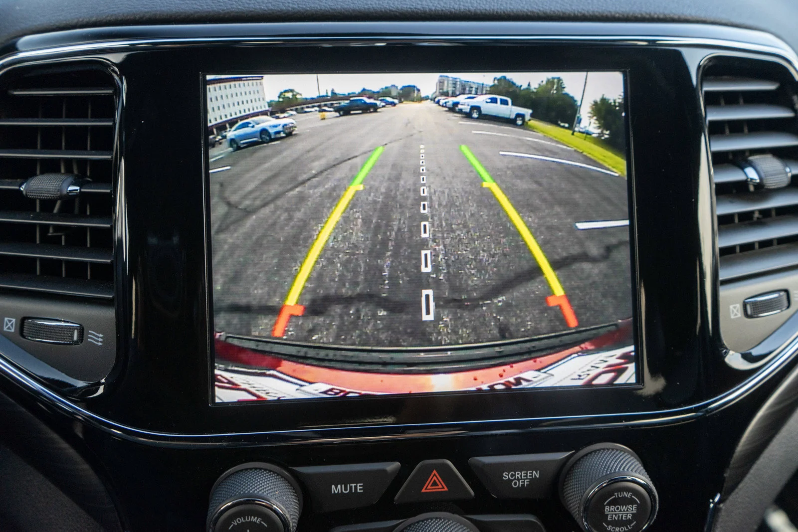 Used 2020 Velvet Red Pearlcoat Jeep Altitude image 19