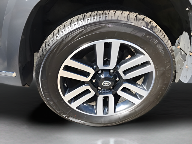 Certified Used 2024  Toyota Limited image 20