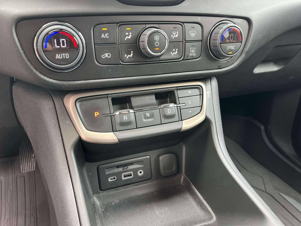 Certified Used 2023 Ebony Twilight Metallic GMC Denali image 33