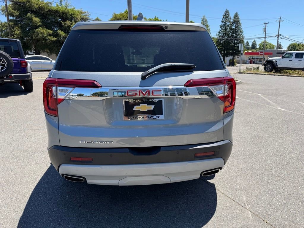 2023 GMC Acadia SLE - Photo 4