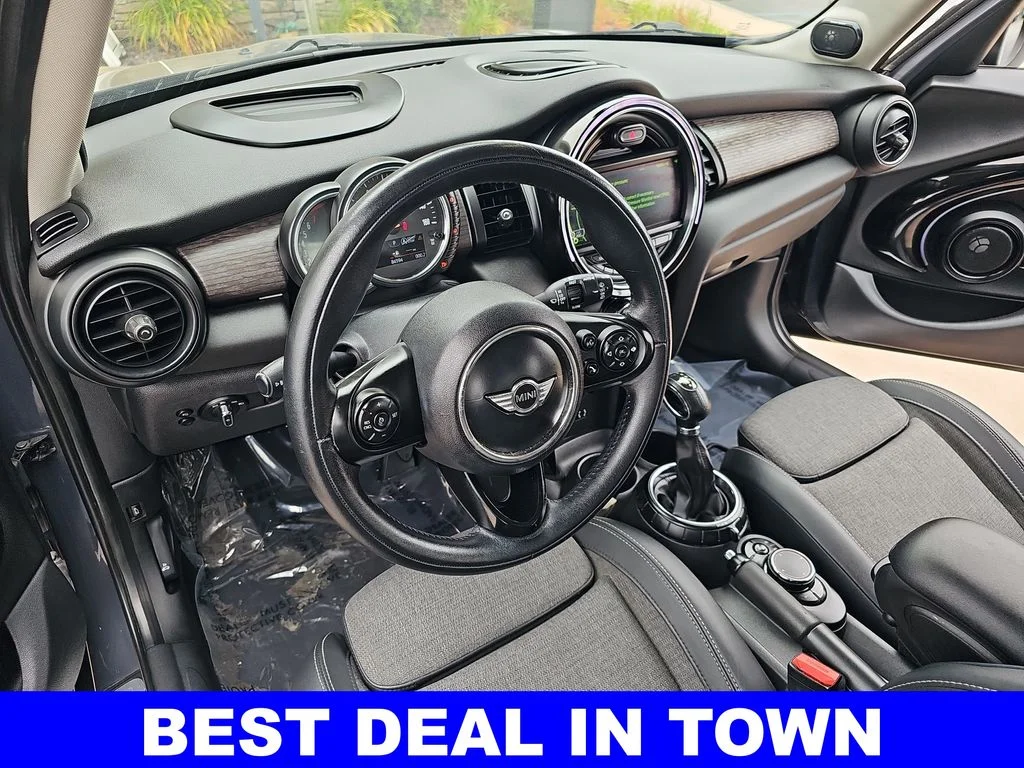 Used 2016 Gray MINI Base image 15
