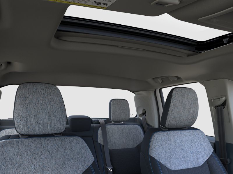 New 2026 Oxford White Ford XLT image 12