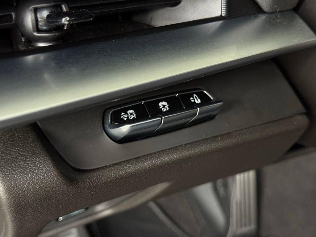 Used 2026 Black Chevrolet 2LT image 24
