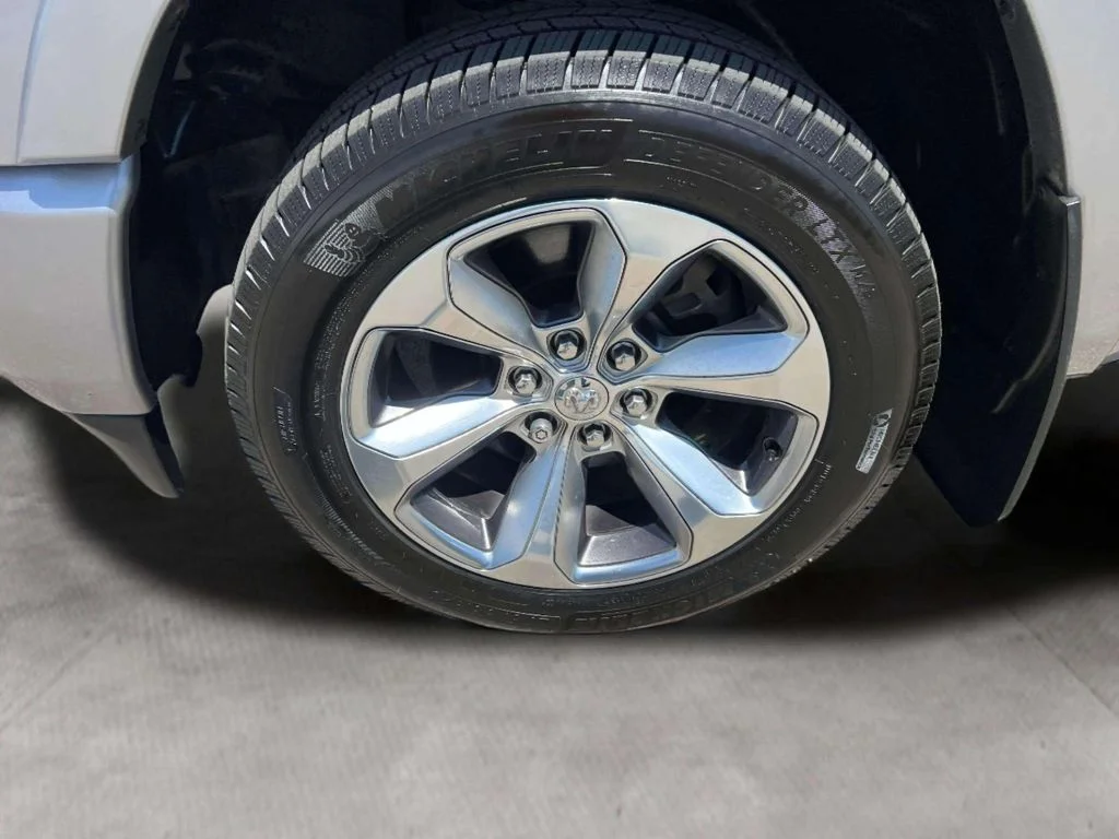 Used 2021 Billet Silver Metallic Clearcoat Ram Limited image 7