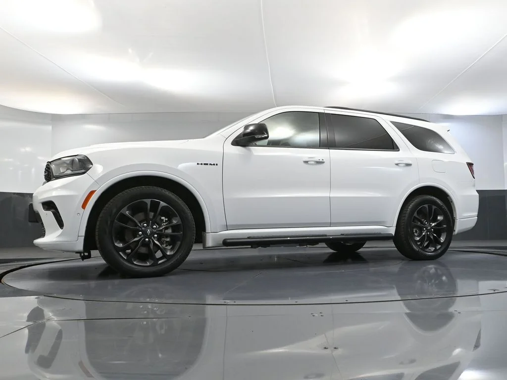 Certified Used 2024 White/off-white Dodge R/T Premium image 67