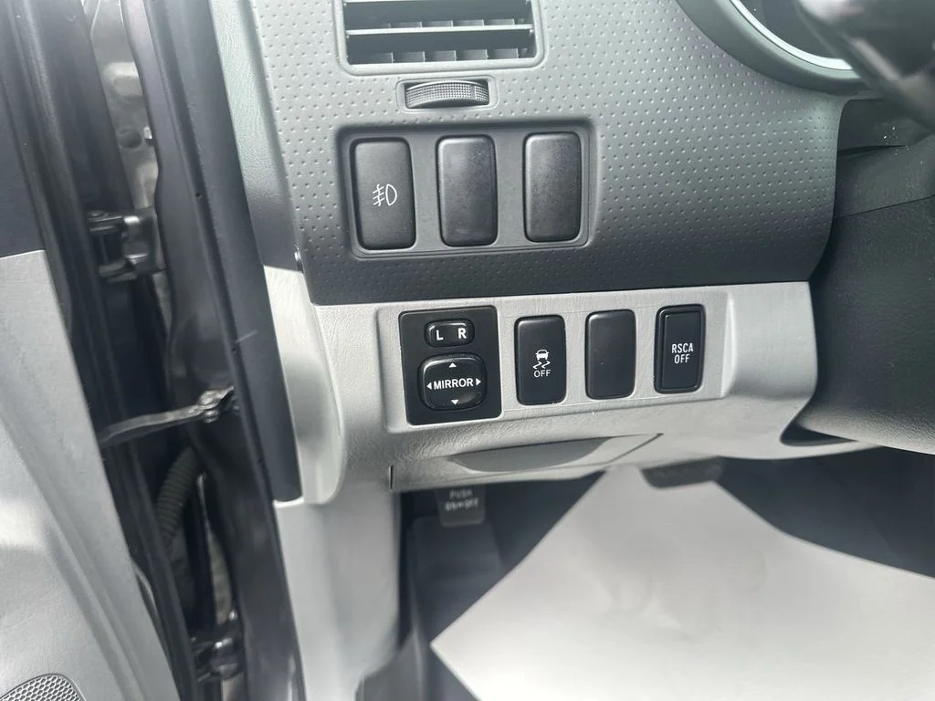 Used 2015 Gray Toyota Base image 20