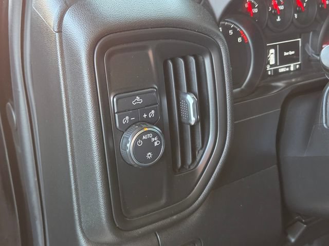 2020 Chevrolet Silverado 1500 Custom - Photo 19