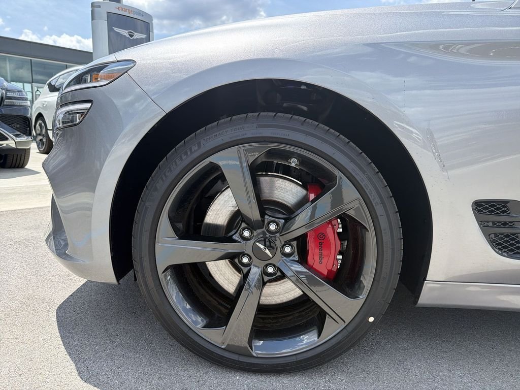 New 2026 Silver Genesis 3.3T SPORT PRESTIGE image 10