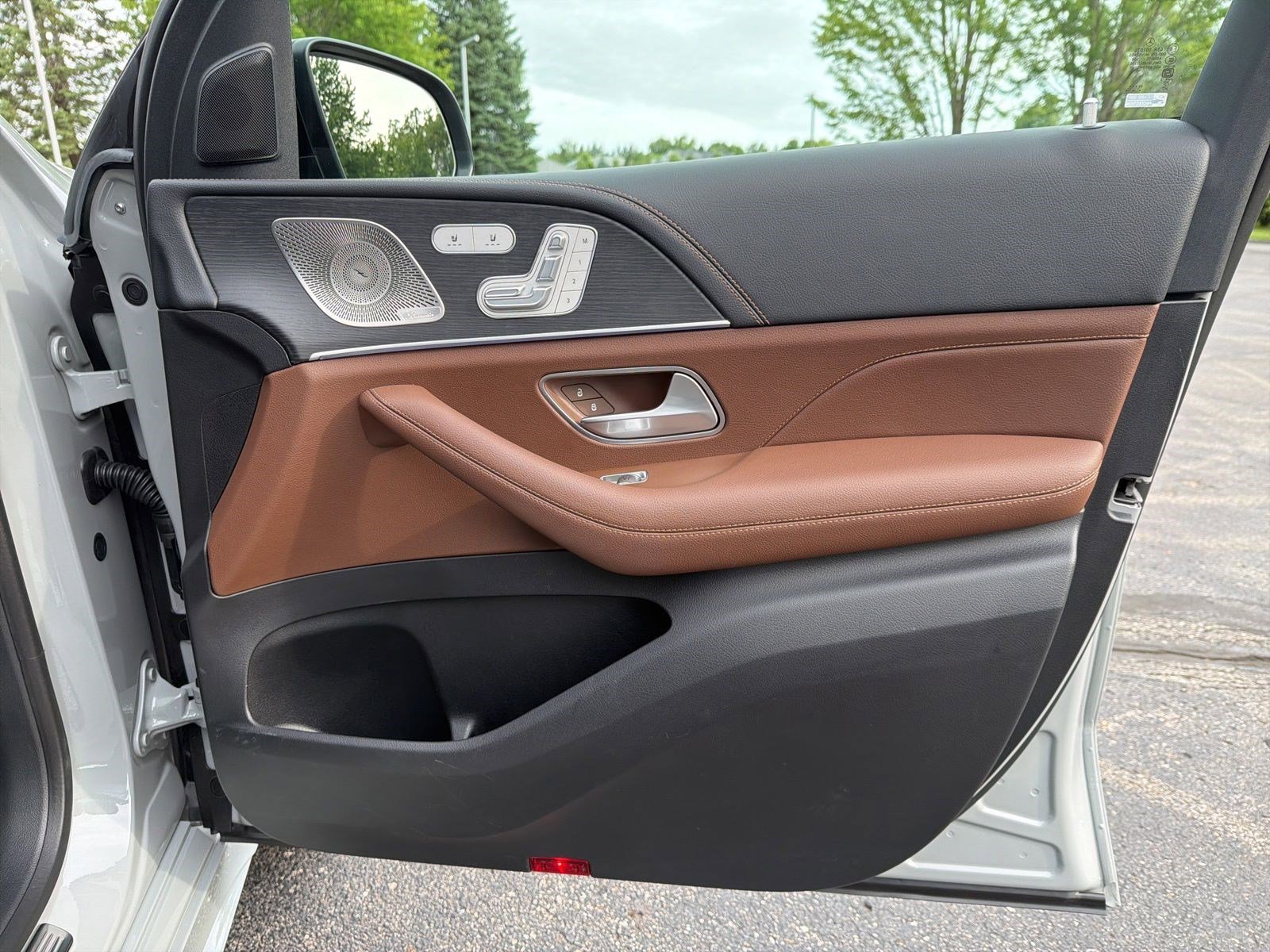 Used 2024 MANUFAKTUR Alpine Gray Mercedes-Benz GLS 450 image 24