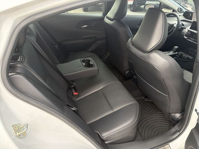 2025 Toyota Prius Limited - Photo 29