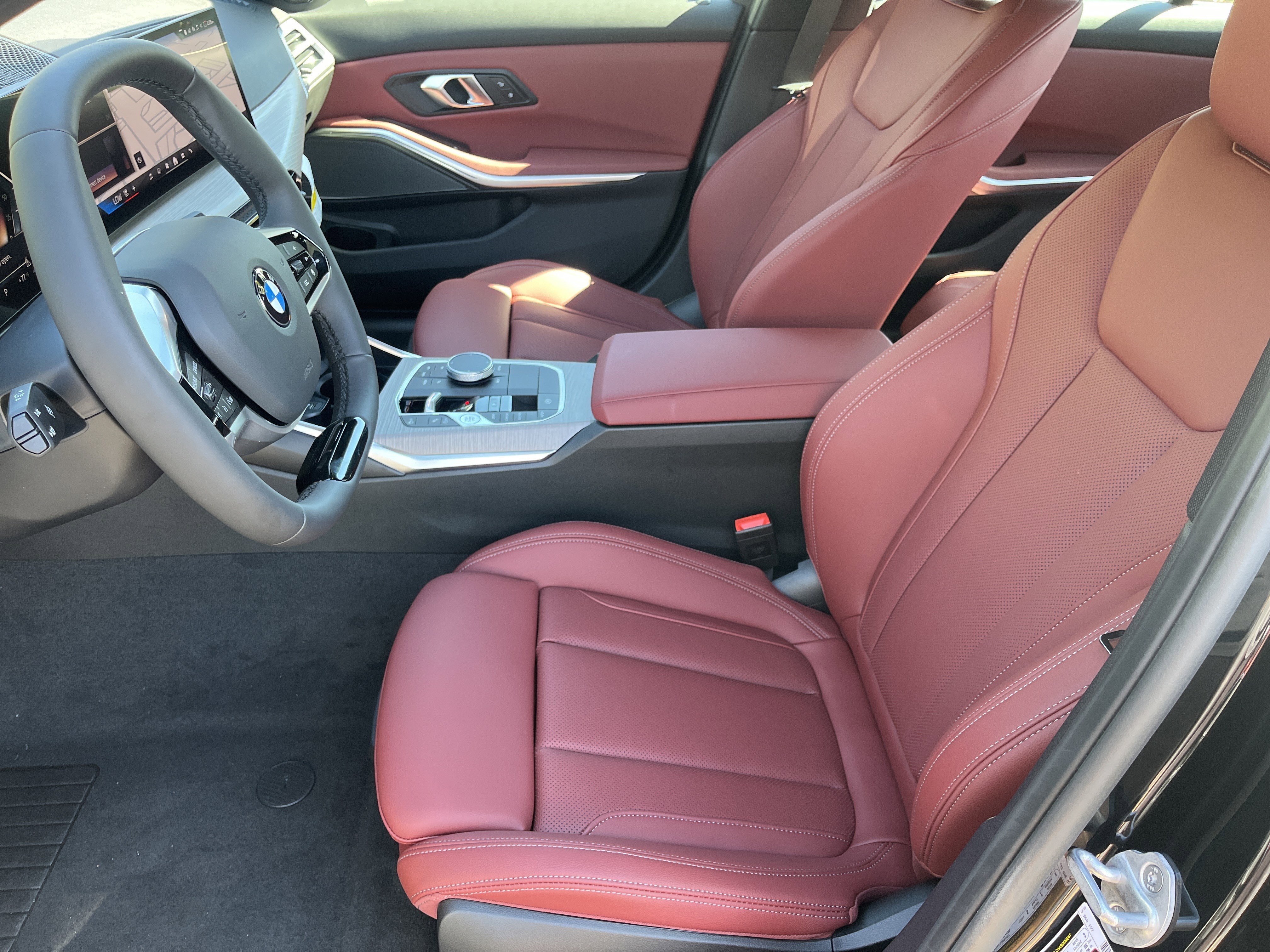 2026 BMW 3 Series 330i - Photo 19