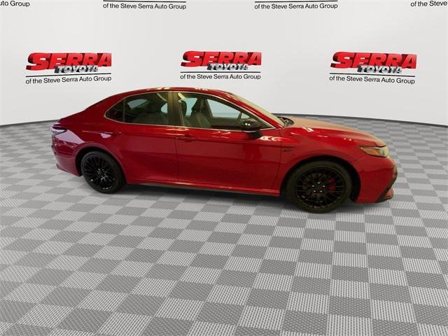 Certified Used 2022 SUPERSONIC RED Toyota  image 3